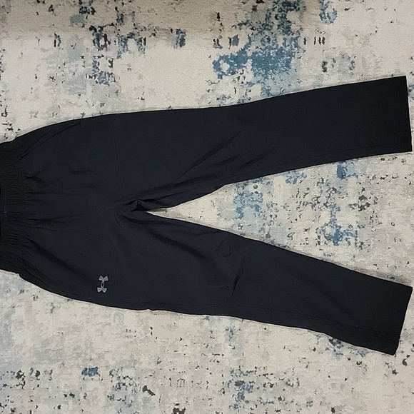 Boys Under Armour Quick Dry Athletic Pants, Black, Size 7, Pre-owned - Picture 1 of 9